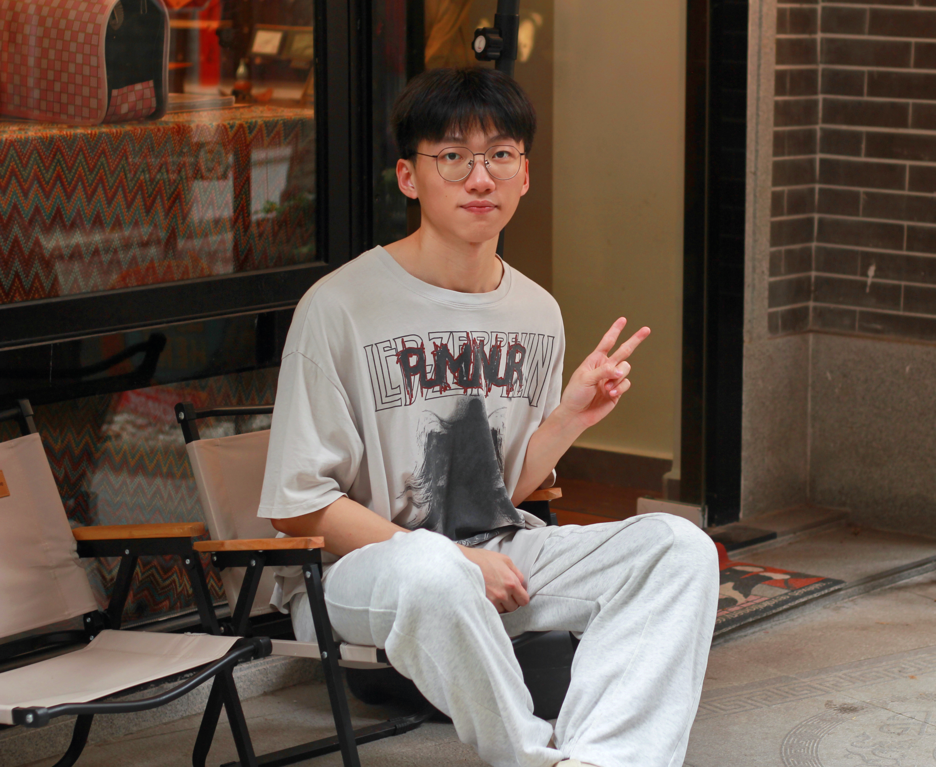 9728太阳集团詹慈欣.png